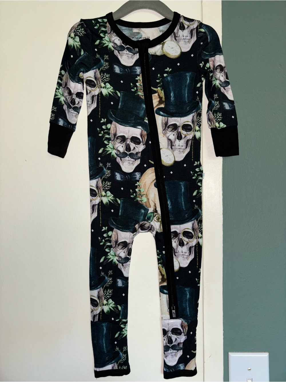 Posh Peanut Theodore convertible one piece footie size 9-12m